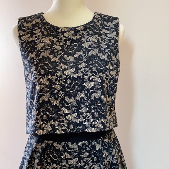 Art elite Nicole Miller Dress,size 6 - Picture 7 of 12